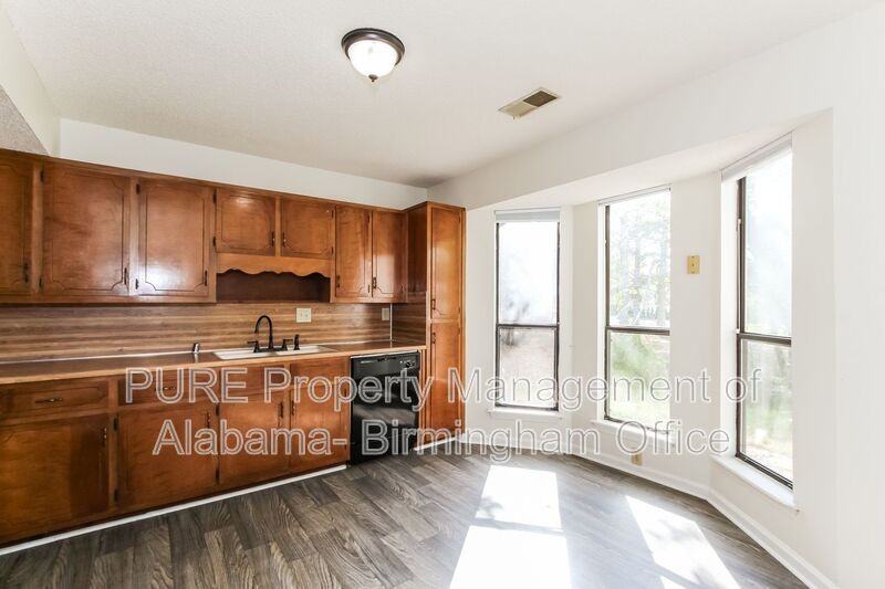 2258 Cheshire Dr - Photo 6 of 18