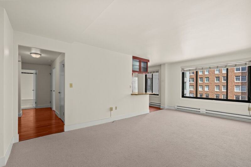 1105 Spring St #712 - Photo 7 of 19