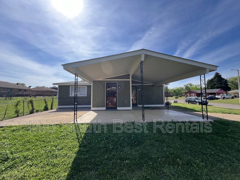 481 Tuton Cv - Photo 2 of 13