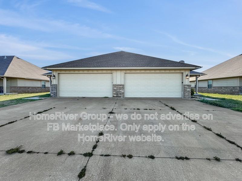 517 N 5th St - Photo 2 of 23