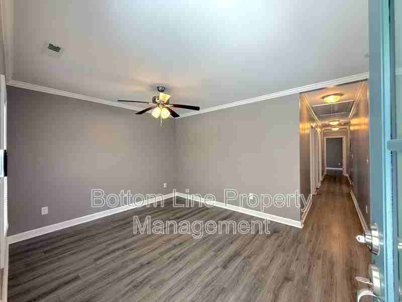 1216 Jackson Rd - Photo 4 of 21