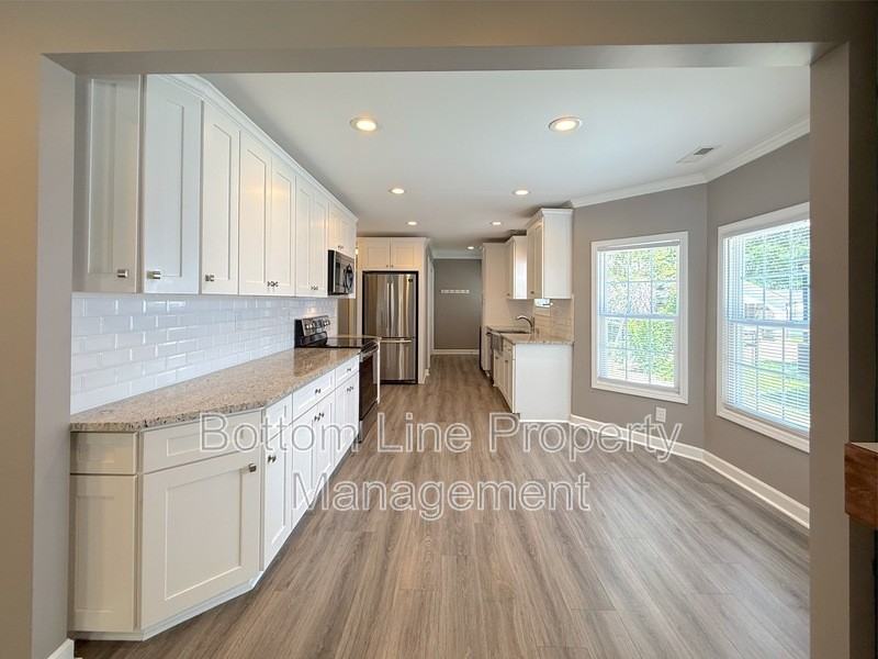 1216 Jackson Rd - Photo 6 of 21