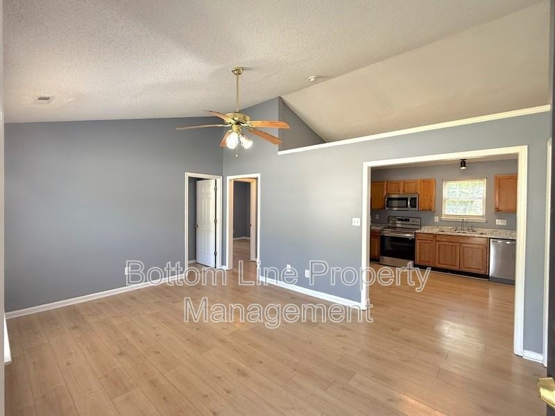 7012 Rumple Rd - Photo 2 of 14