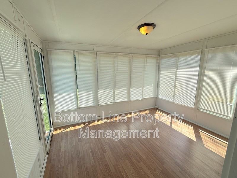 7012 Rumple Rd - Photo 5 of 14