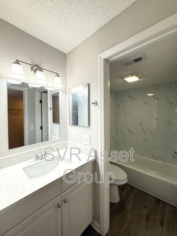 100 Fairway #1705 - Photo 5 of 22