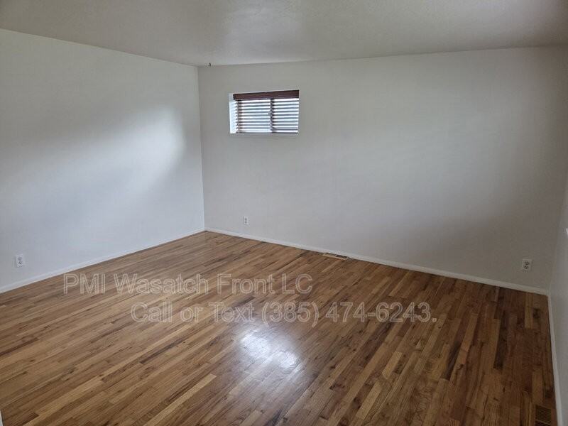 1268 E Hudson Ave - Photo 3 of 10