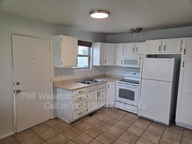 1268 E Hudson Ave - Photo 5 of 10