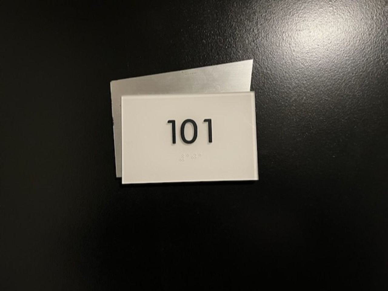 Midtown Court Apartments - Photo 5 of 33