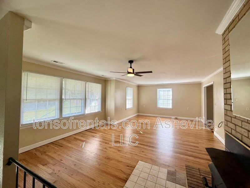 161 Dogwood Dr - Photo 3 of 46