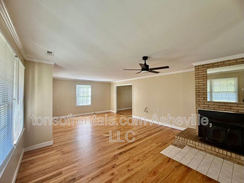 161 Dogwood Dr - Photo 4 of 46