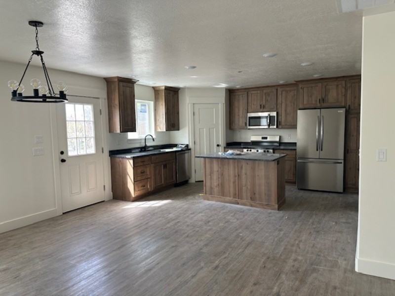 5955 Wn - Photo 2 of 14