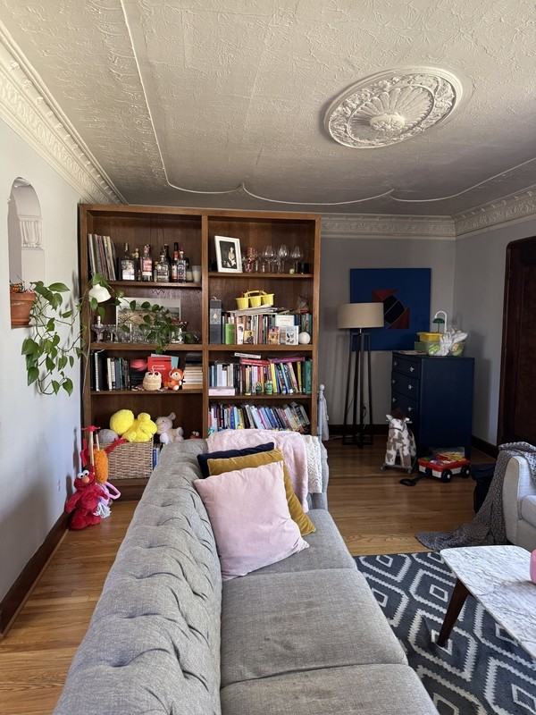 1805 Jackson Ave - Photo 3 of 15