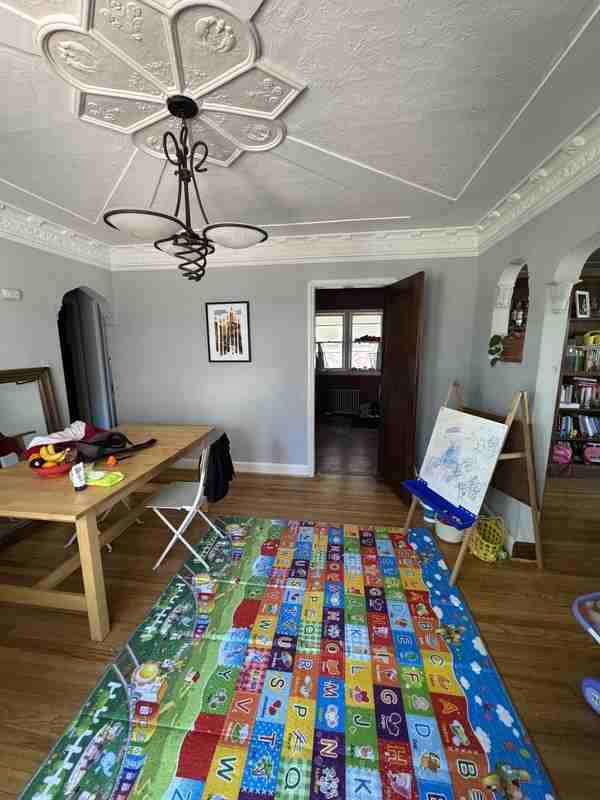 1805 Jackson Ave - Photo 6 of 15