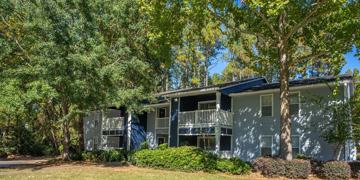 featured image of 5650 Hillandale Dr