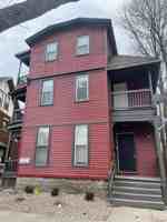 featured image of 123 Griffith St