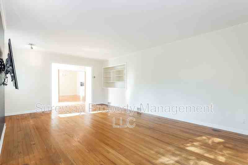 41 Harriet Dr - Photo 5 of 17