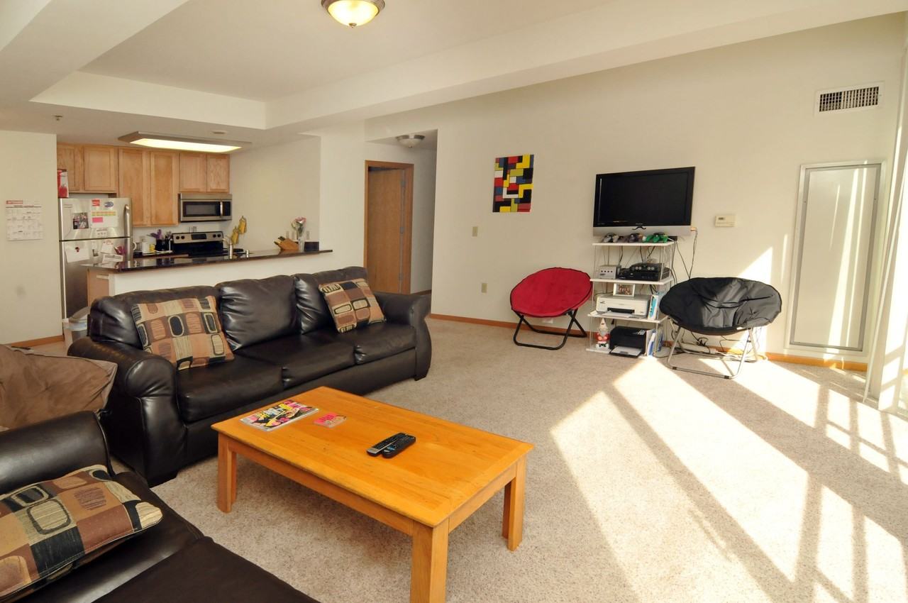 Embassy - Photo 4 of 32