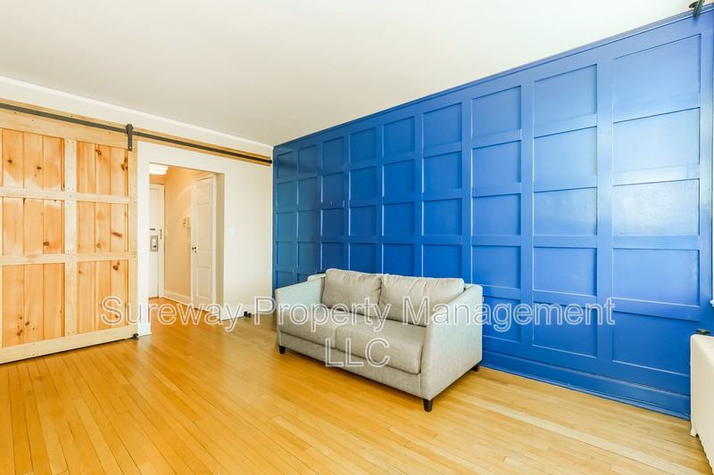 44 Nassau St #H - Photo 3 of 13