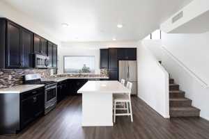 featured image of 5968 Lauretta St