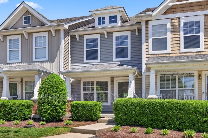 3271 Harpeth Springs Dr - Photo 2 of 30