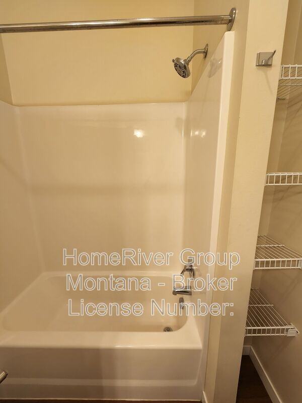 1500 S 14th St W #405 - Photo 7 of 10