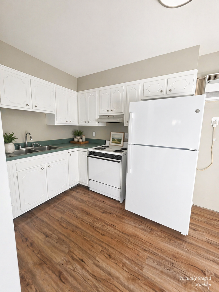 MAIN APARTMENTS - Photo 5 of 6