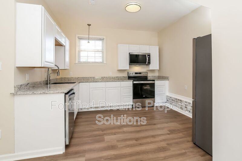 4330 Alamance Baptist Ch. Loop Carriage House - Photo 7 of 12