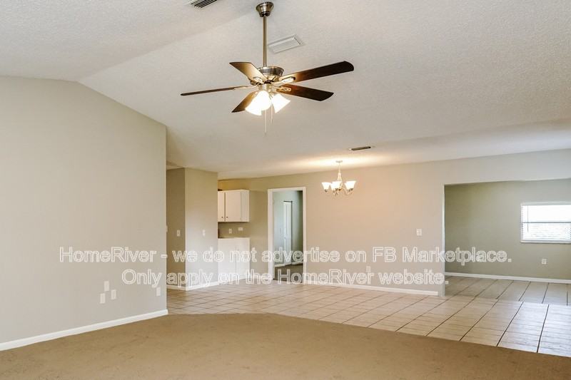 63 Beaverdam Ln - Photo 4 of 17