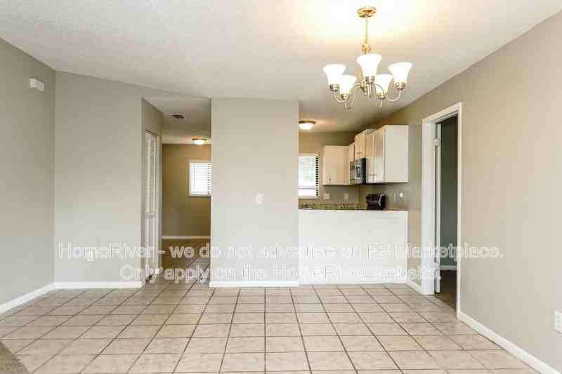 63 Beaverdam Ln - Photo 7 of 17