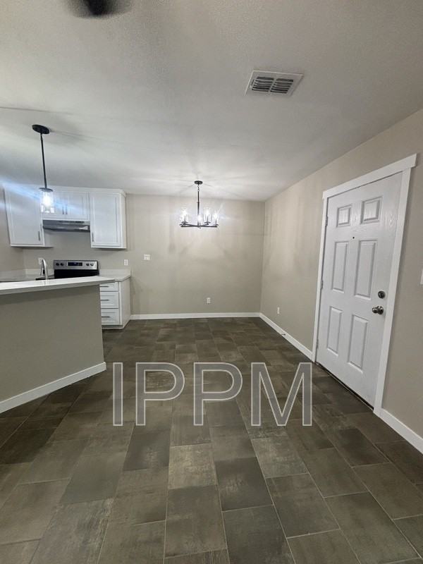 2205 Multi #A - Photo 2 of 10