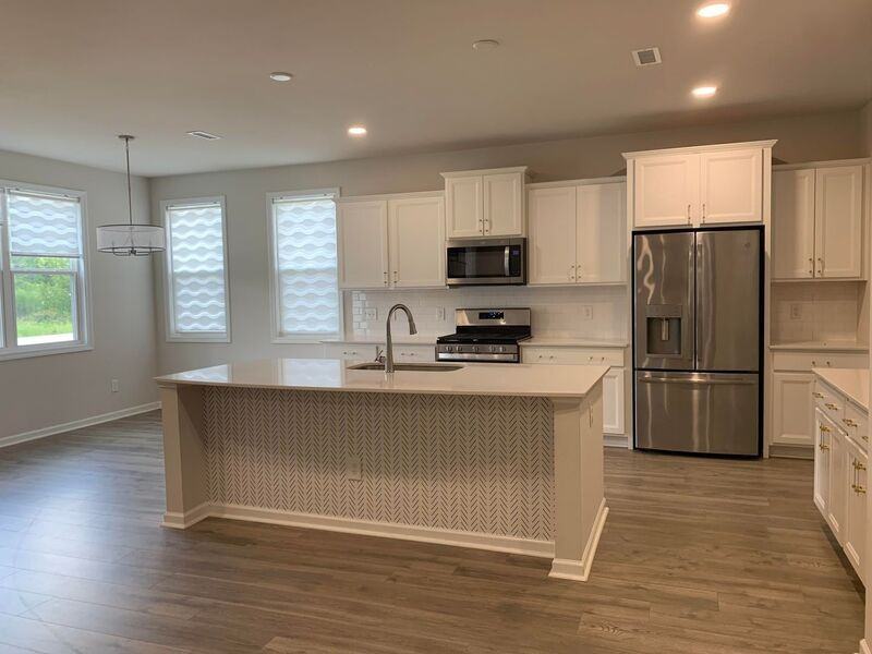 120 Alta Crest Ln - Photo 7 of 32