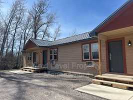 featured image of 24 Davis Ct