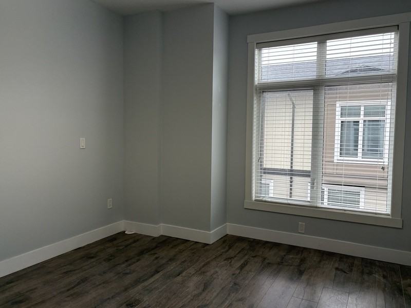 1308 Rutland Rd N #15 - Photo 5 of 26