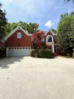 featured image of 2438 Kings Arms Dr Ne