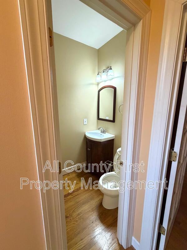 2438 Kings Arms Dr Ne - Photo 7 of 34