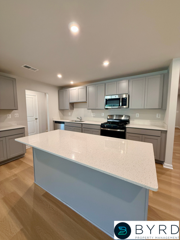 421 Rivanna Hill Rd - Photo 5 of 26