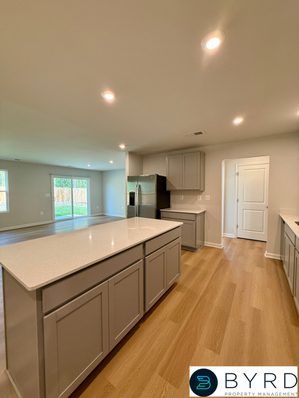 421 Rivanna Hill Rd - Photo 6 of 26