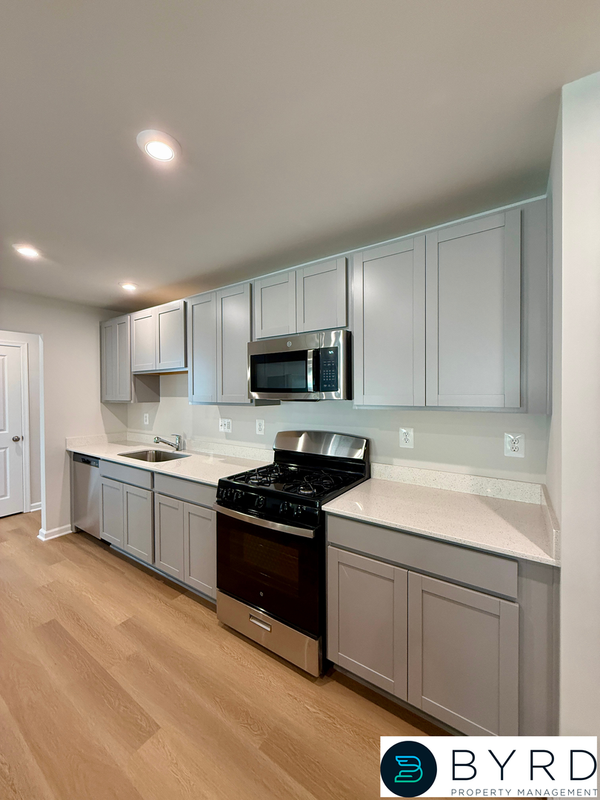 421 Rivanna Hill Rd - Photo 7 of 26