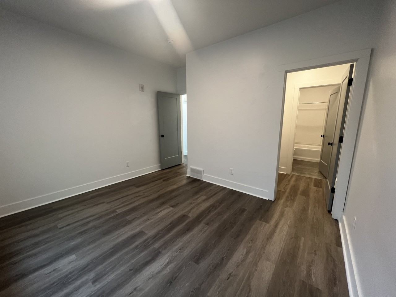 3359 South 900 East, Millcreek, UT 84106 - Photo 6 of 14