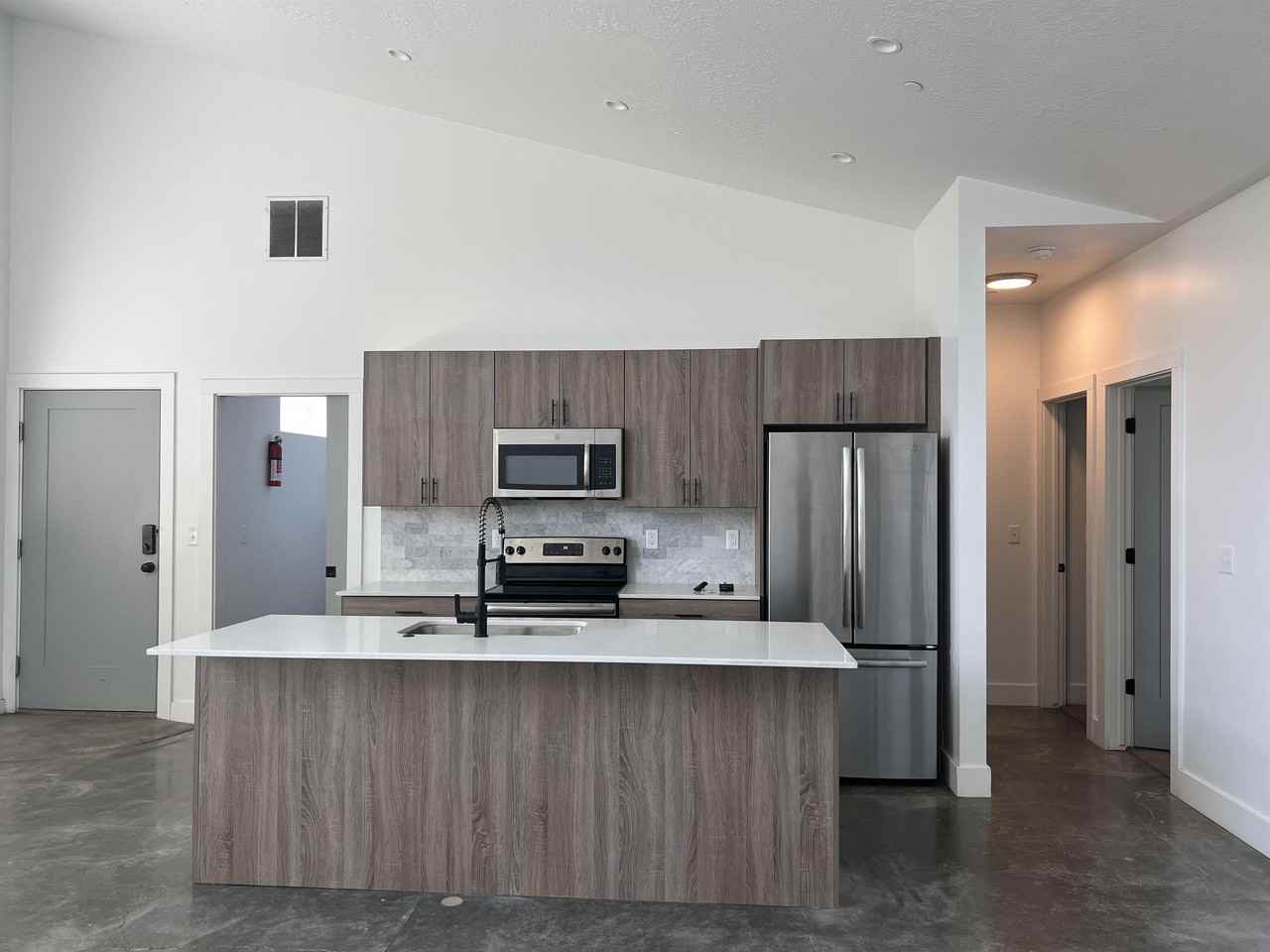 3359 South 900 East, Millcreek, UT 84106 - Photo 7 of 14