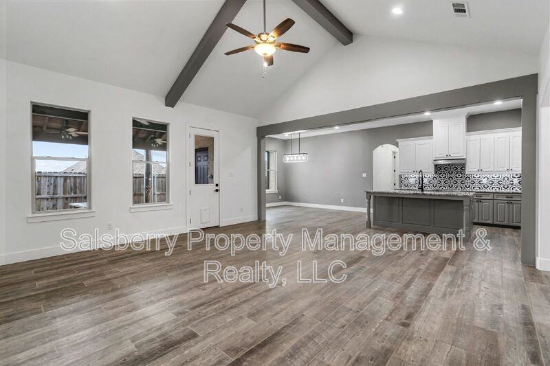 121 Cedar Ln - Photo 2 of 25