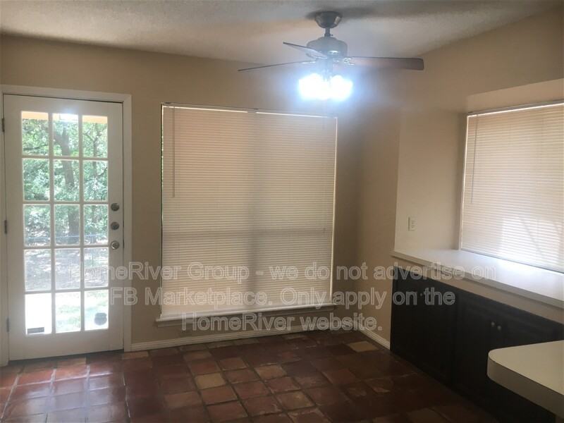 13823 Crown Blf - Photo 5 of 27