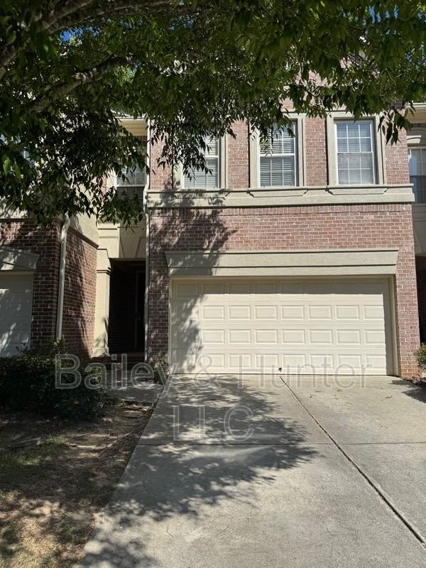 3365 Regent Pl Sw - Photo 3 of 33