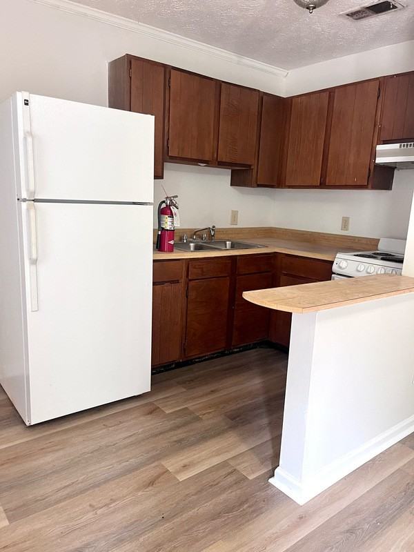 2544 Bilbrey Dr Apt C - Photo 3 of 5