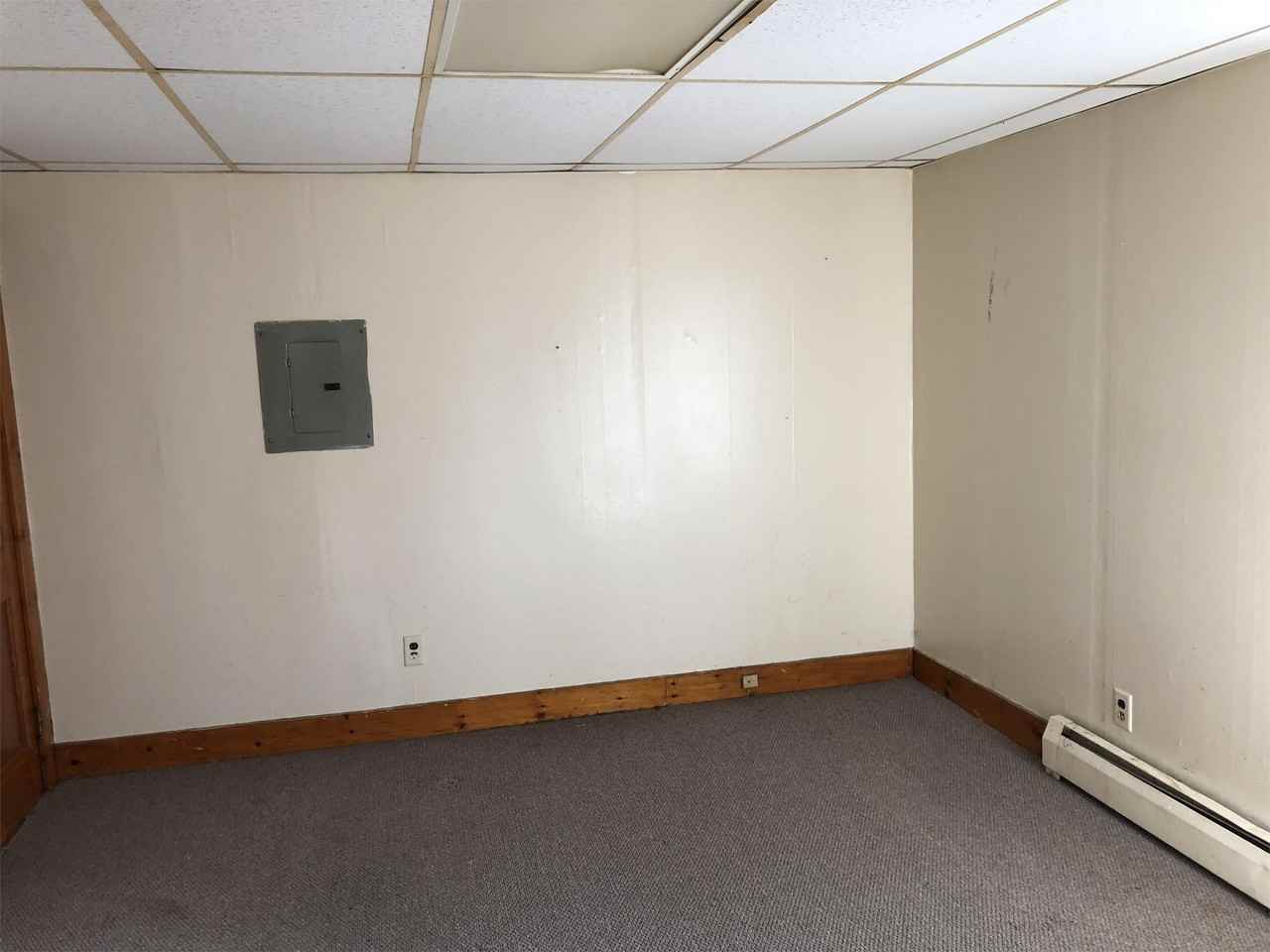 32-34 Nichols St - Photo 4 of 6