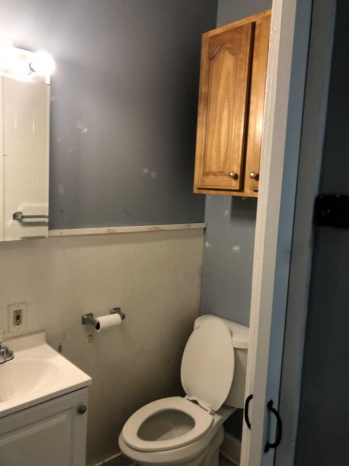 498-500 Main St - Photo 4 of 4