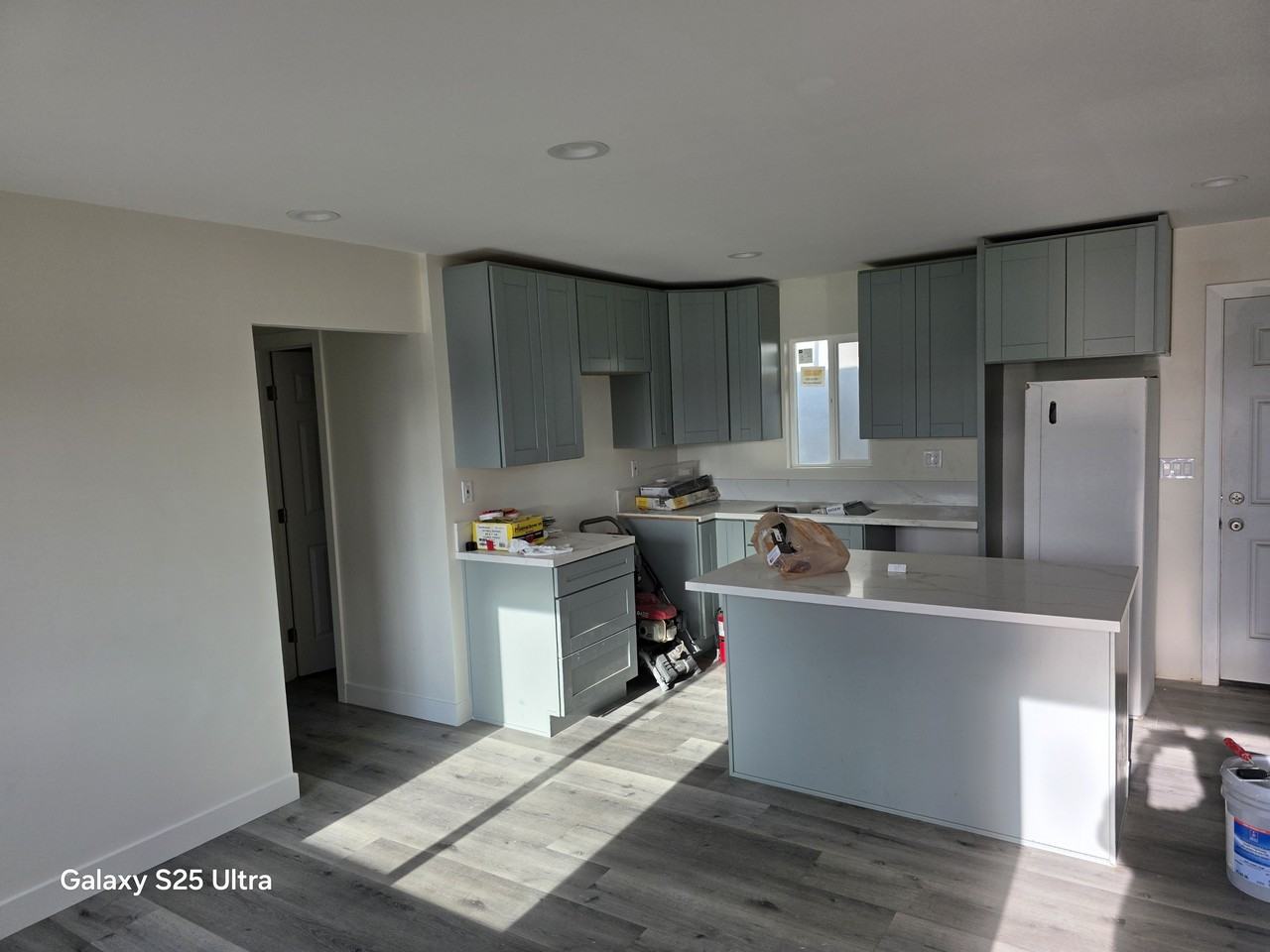 3675 Marlborough Avenue - Photo 5 of 15
