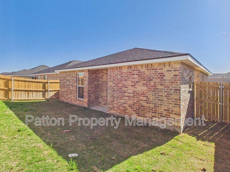 2808 Haystack Way - Photo 3 of 18