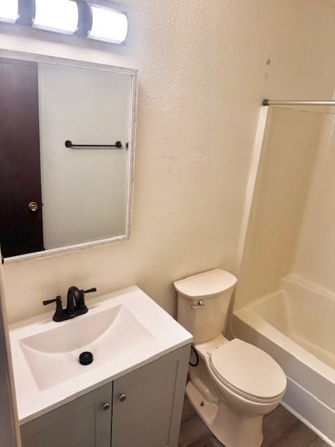 1610 Lloyd Street - Photo 6 of 14