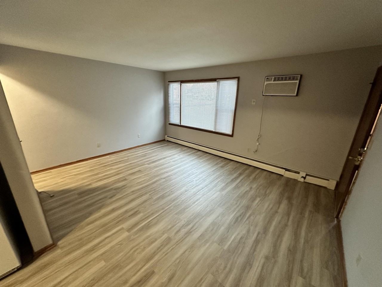 236 Walworth Street - Photo 5 of 5